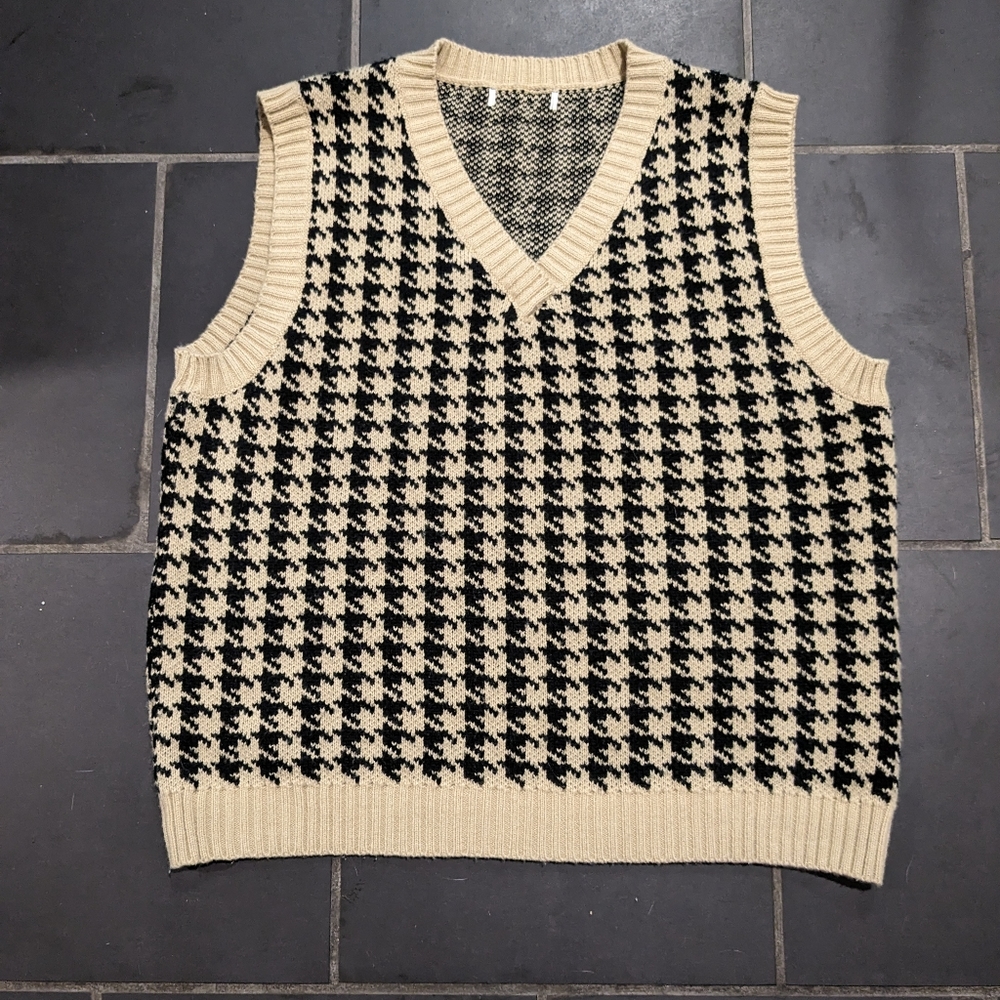 Sweater vest
